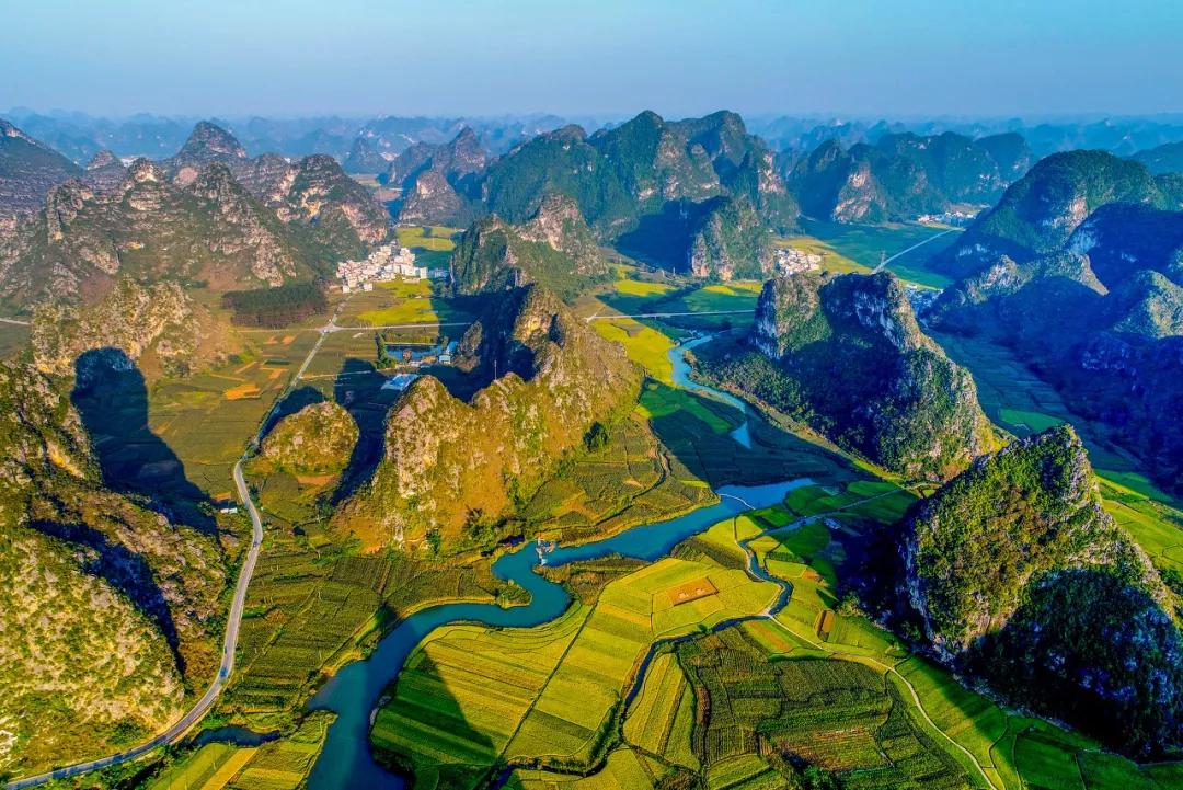 广西之光，高科技产品引领未来，科技革新生活体验