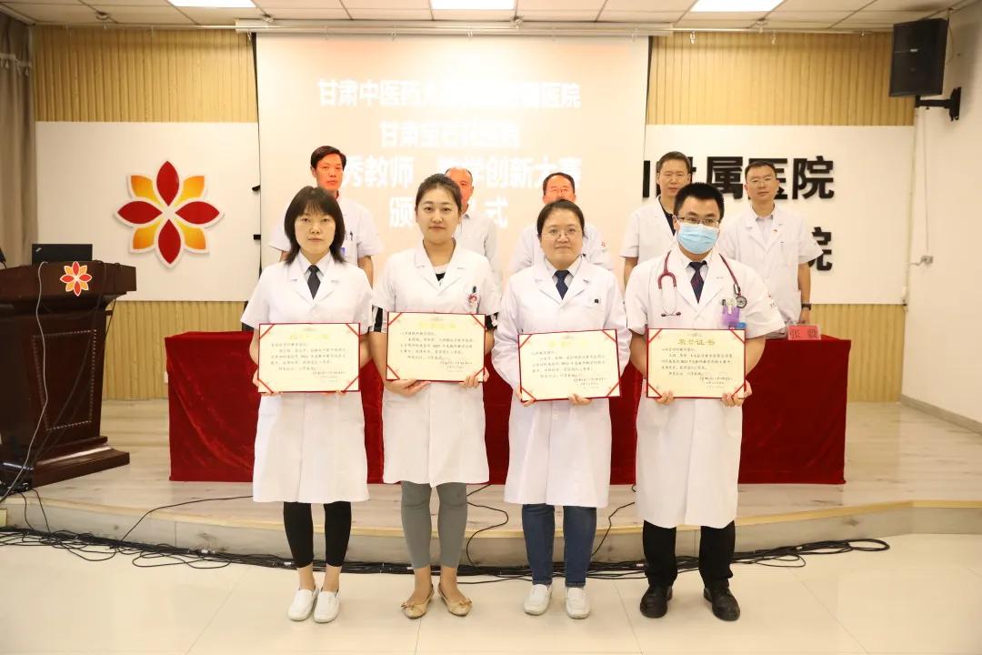 甘肃，自然之吻的温柔邂逅