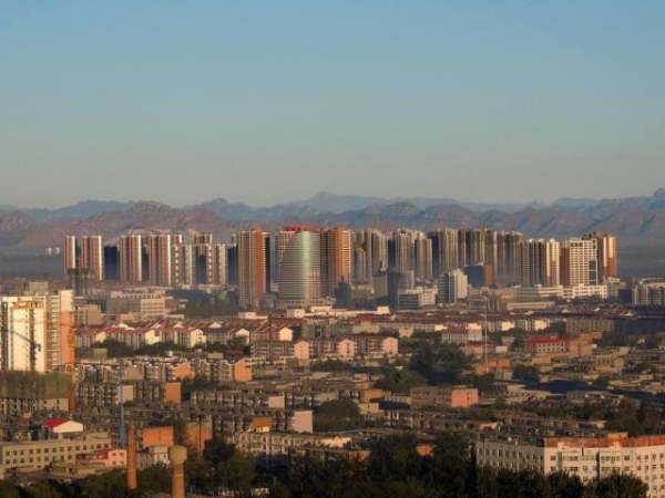 保定，自然美景的探索之旅